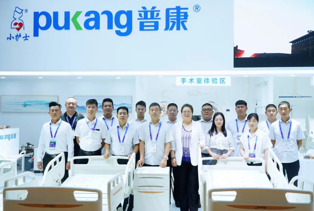 顺发娱乐医疗,小护士医疗设备,全国医院建设大会